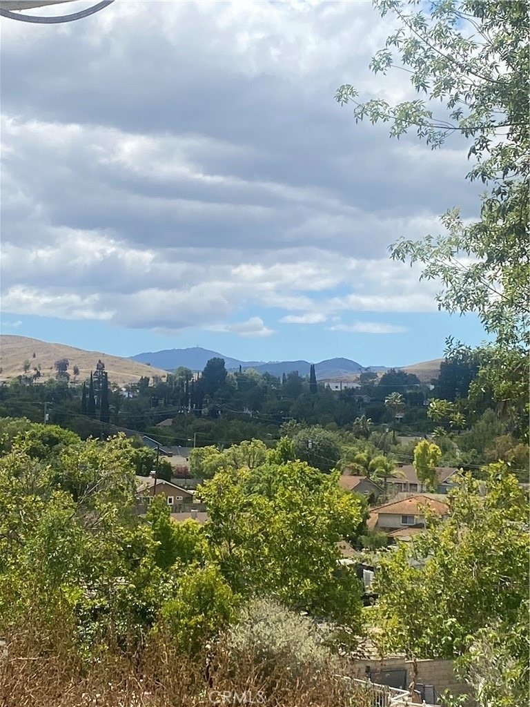 228 W Avenida De Las Flores - Photo 0