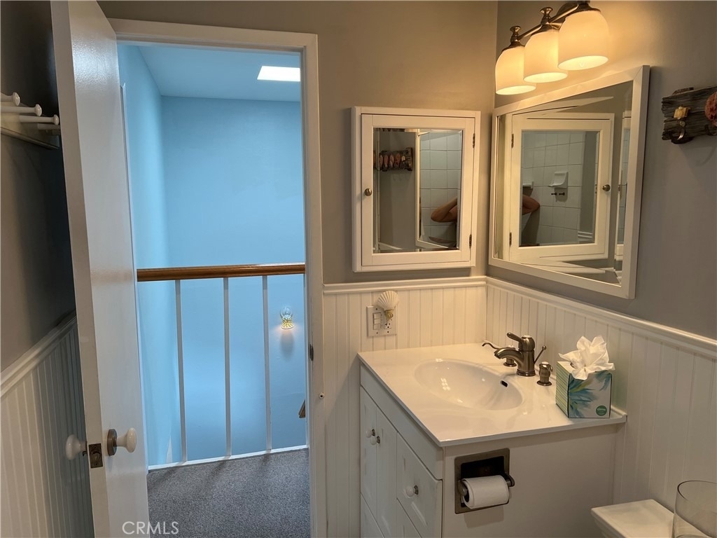 665 The Village - Photo 18