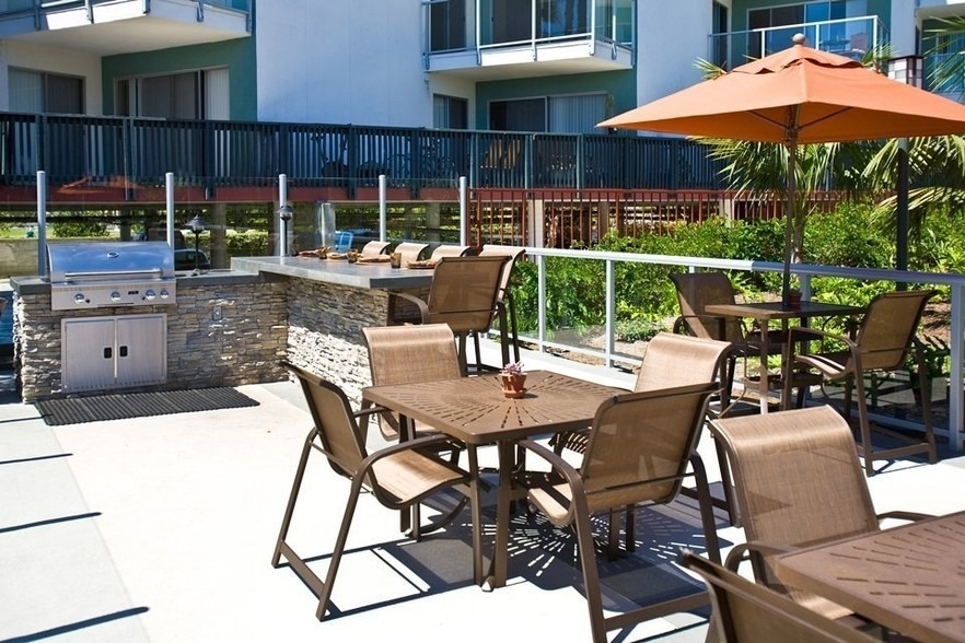 665 The Village - Photo 48