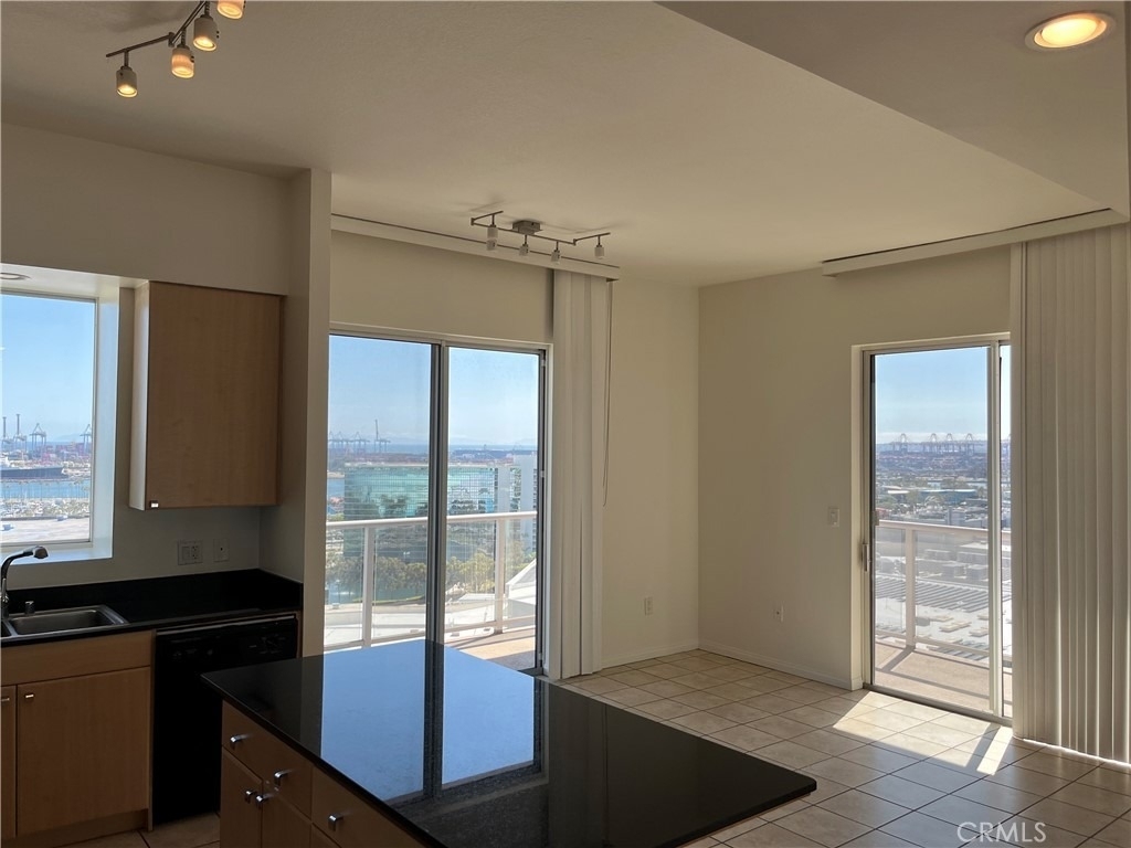 388 E Ocean - Photo 8