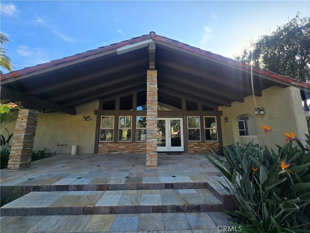 1345 Cabrillo Park Drive - Photo 19