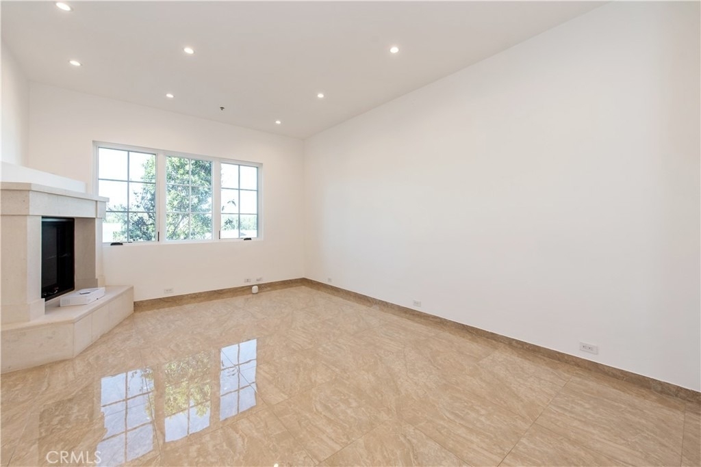 1578 Jade Street - Photo 4