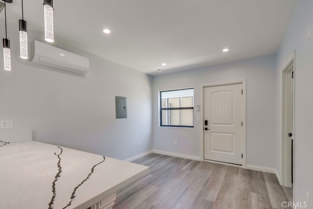 1260 E Turin Avenue - Photo 6