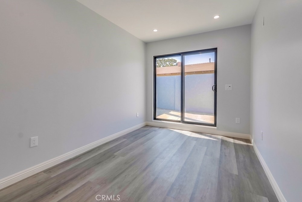 1260 E Turin Avenue - Photo 7
