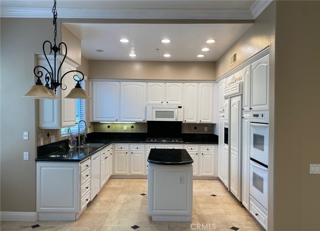 357 S San Vicente Lane - Photo 4