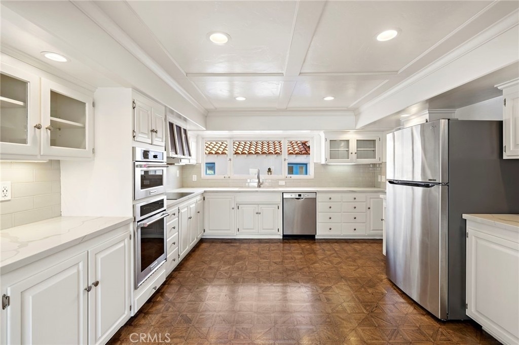 4 Camel Point Drive - Photo 10
