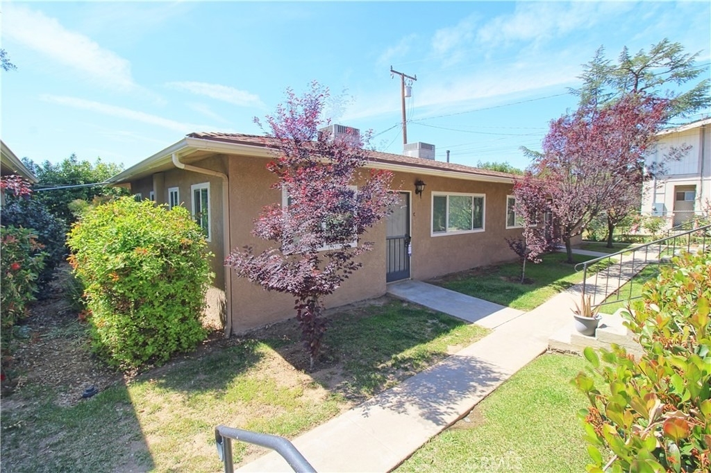 35294 Adams Lane - Photo 0
