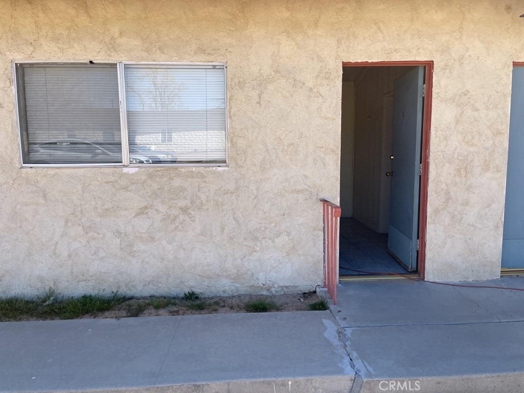 14301 Frontage Road - Photo 2
