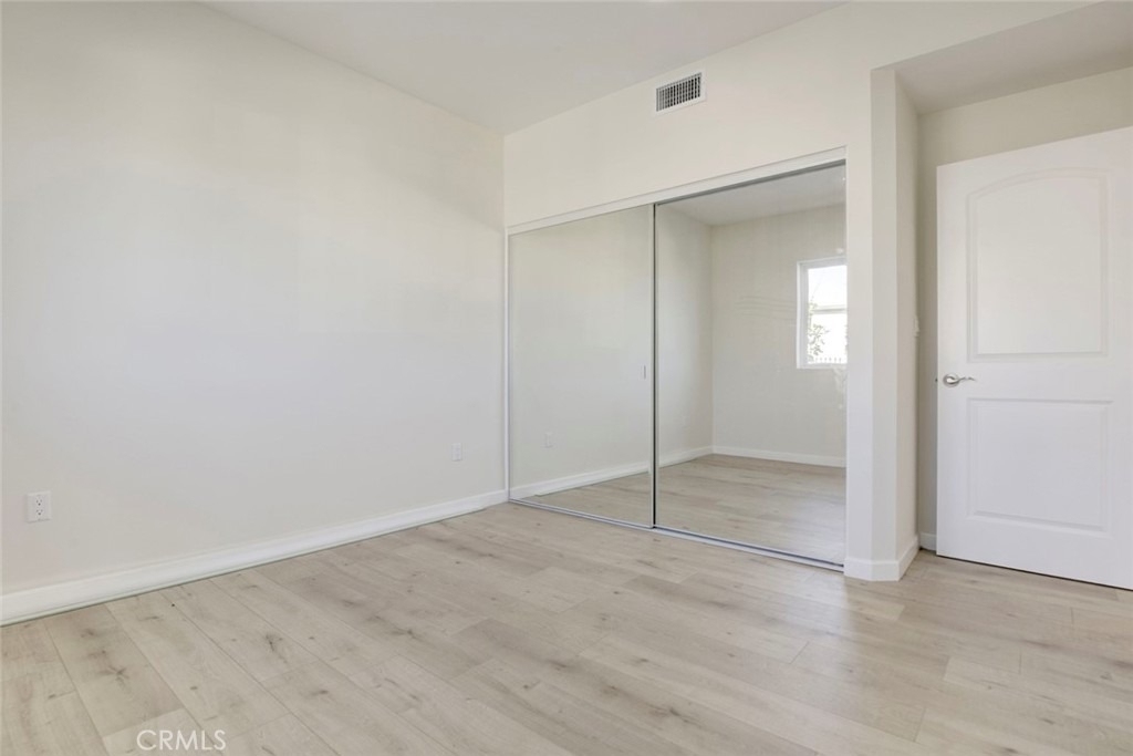 7408 Radford Ave - Photo 13