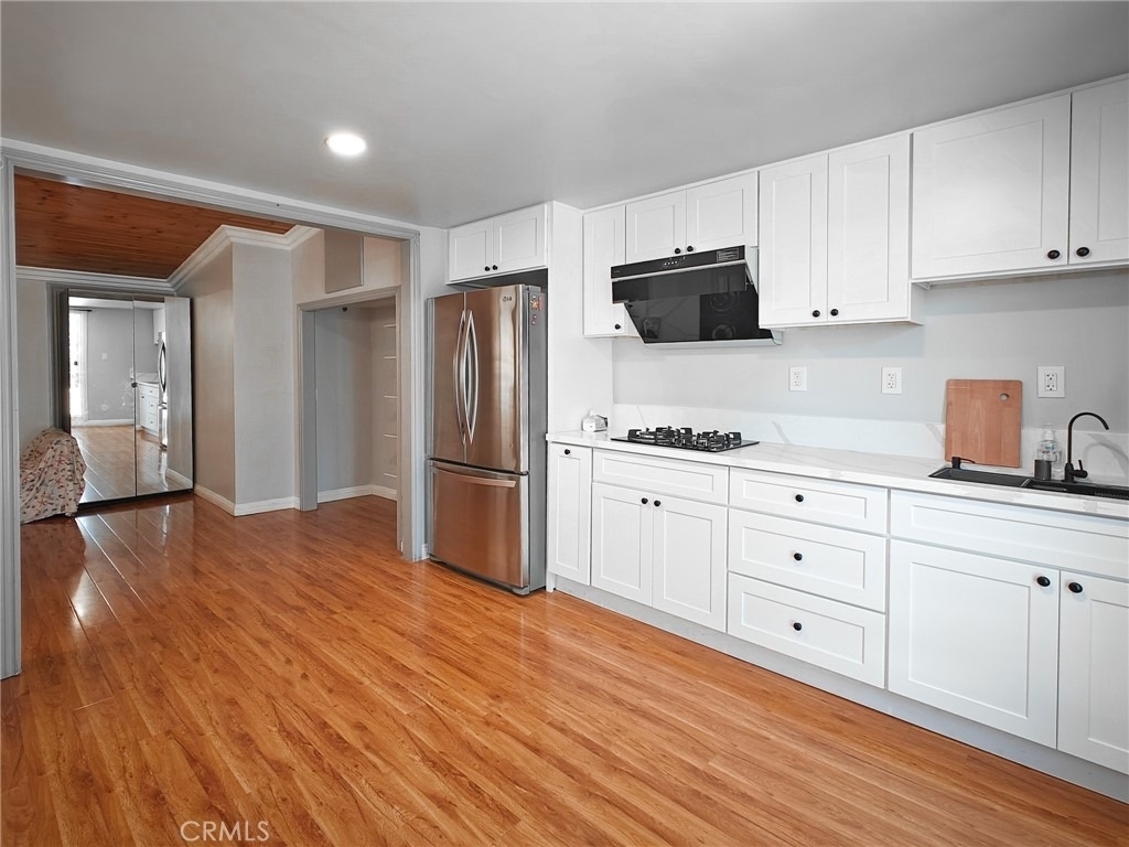 6217 Avon Avenue - Photo 0