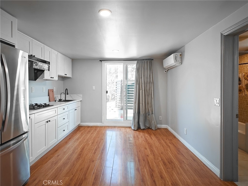 6217 Avon Avenue - Photo 9