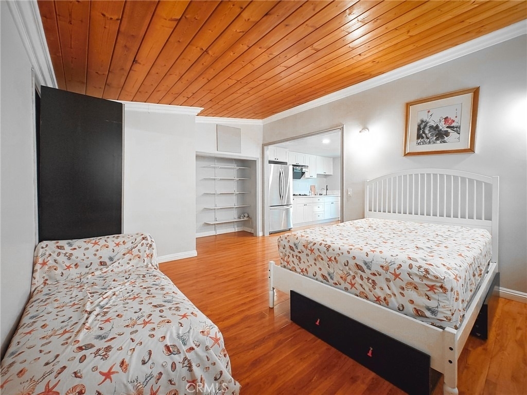 6217 Avon Avenue - Photo 1