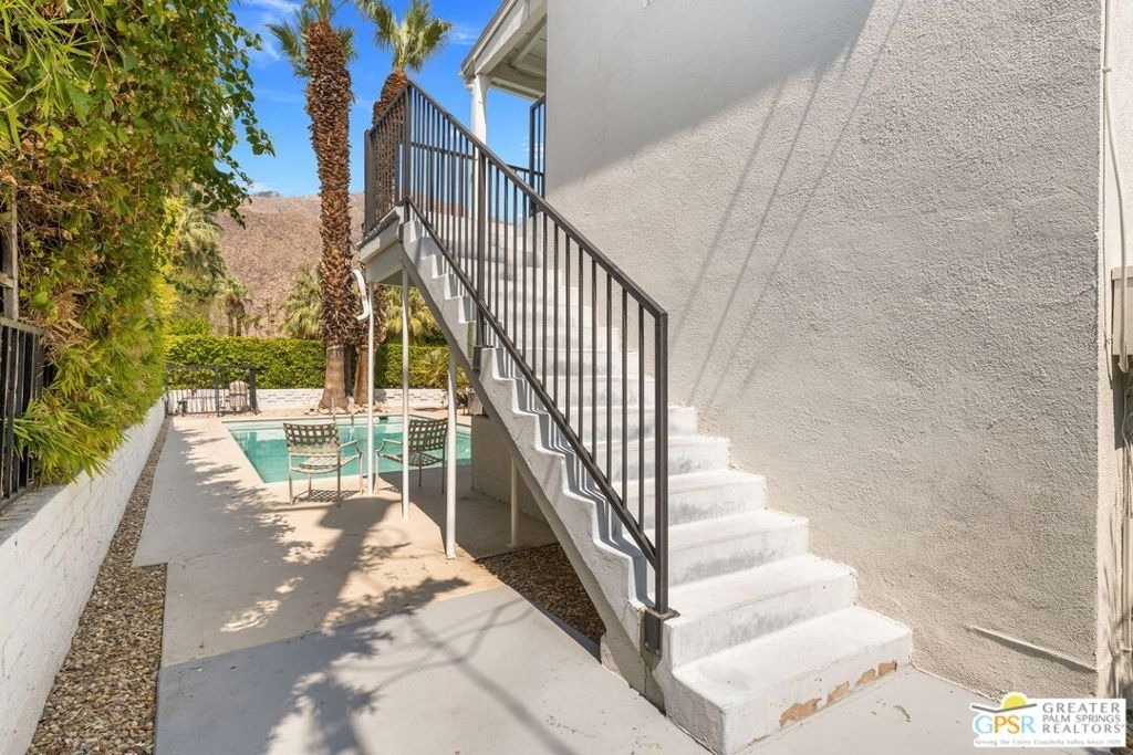 1674 S Via Salida - Photo 6