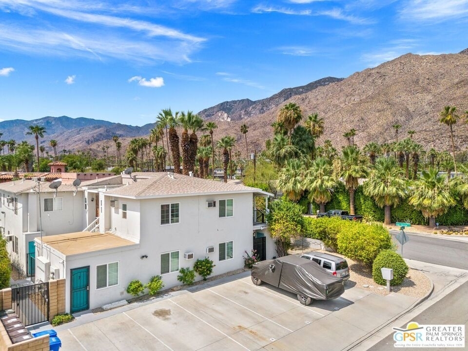 1674 S Via Salida - Photo 29