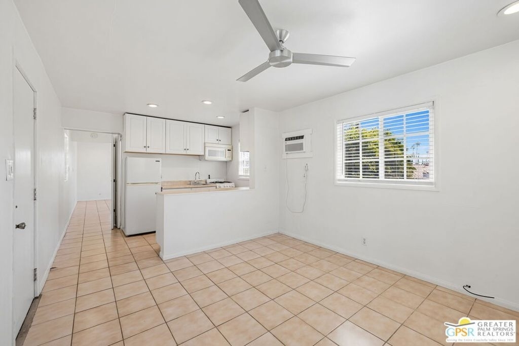 1674 S Via Salida - Photo 15