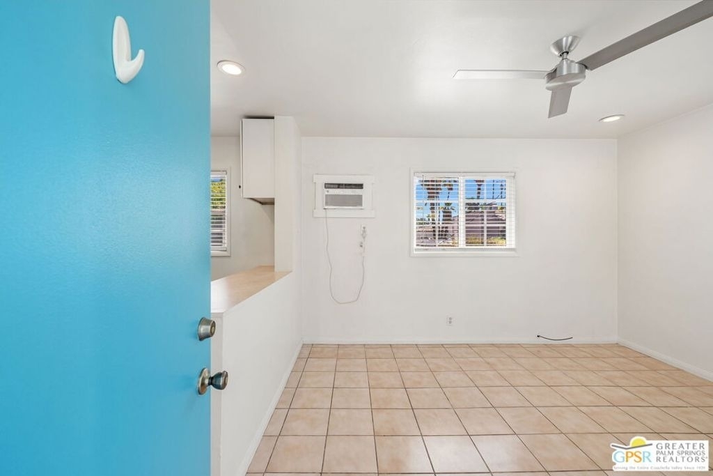1674 S Via Salida - Photo 11