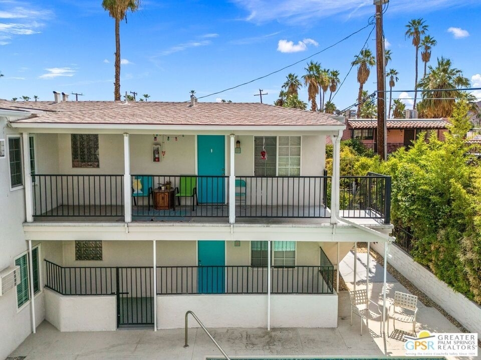 1674 S Via Salida - Photo 1