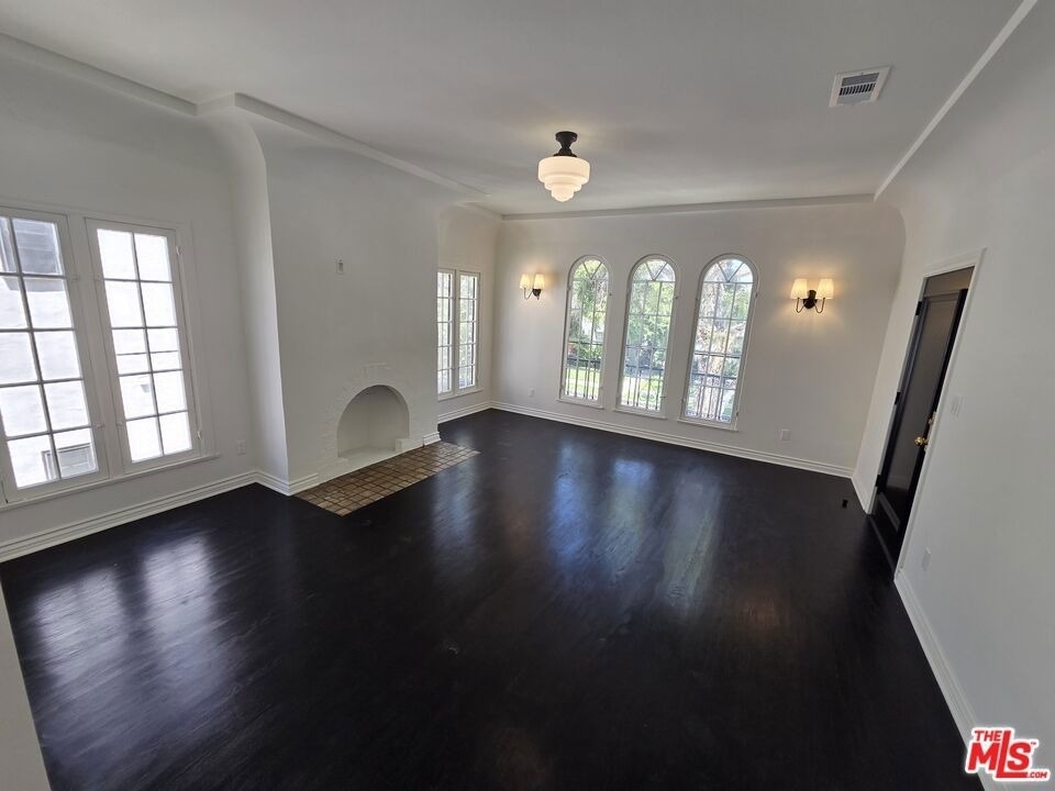 351 S Detroit Street - Photo 5