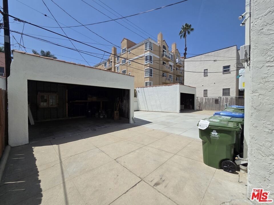 351 S Detroit Street - Photo 19
