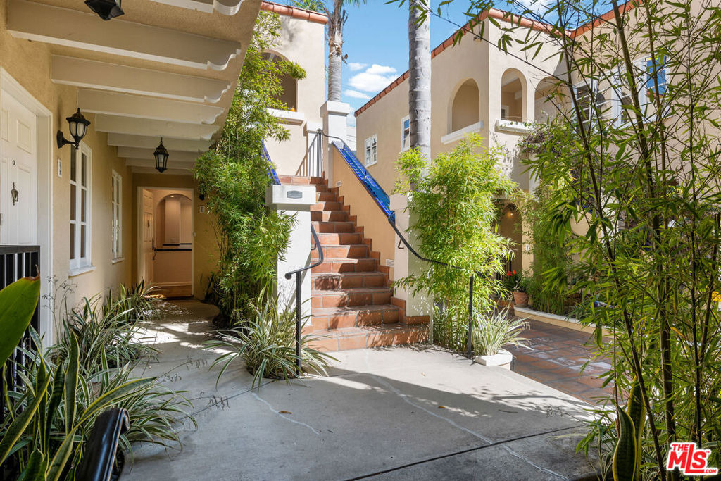 910 Alfred Street - Photo 4