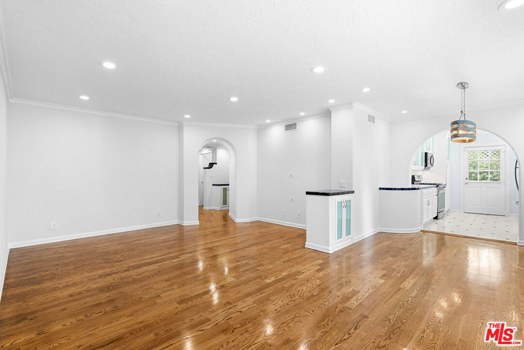 910 Alfred Street - Photo 8