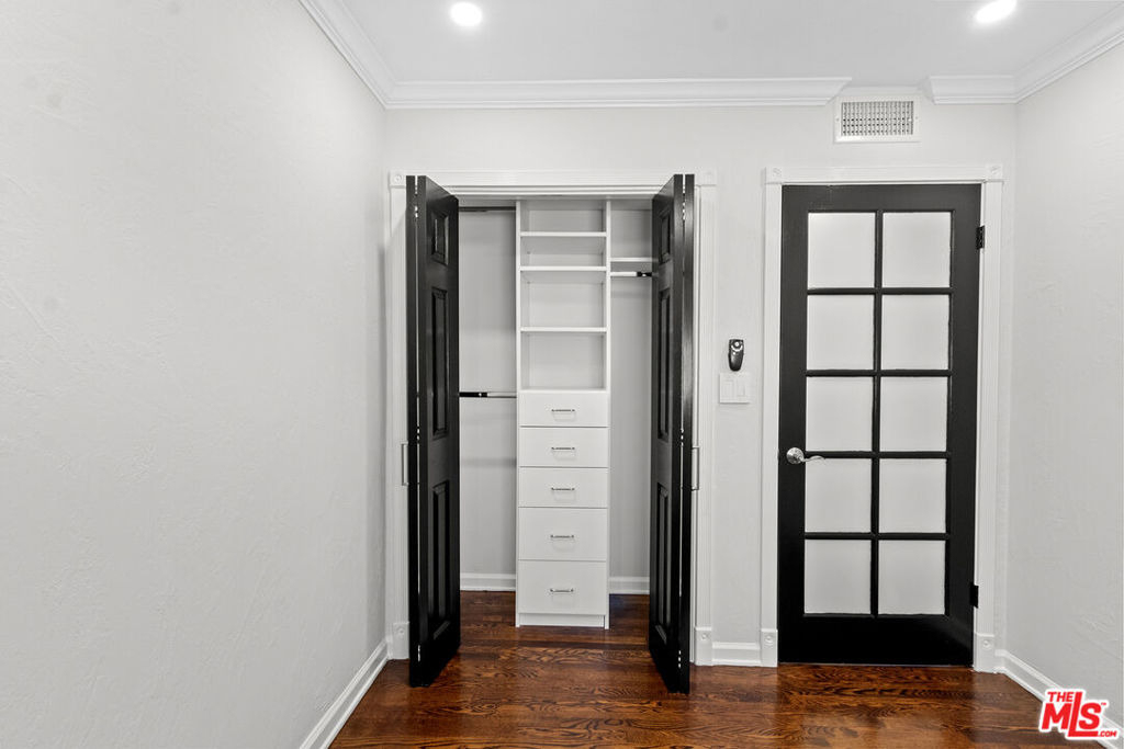 1118 Cardiff Avenue - Photo 30