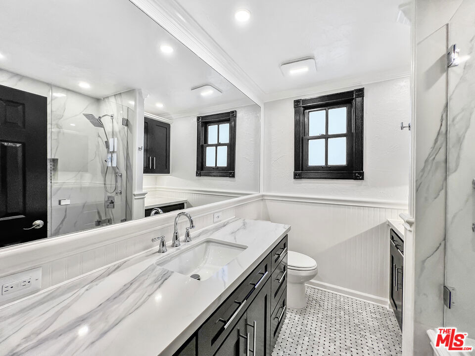 1118 Cardiff Avenue - Photo 25