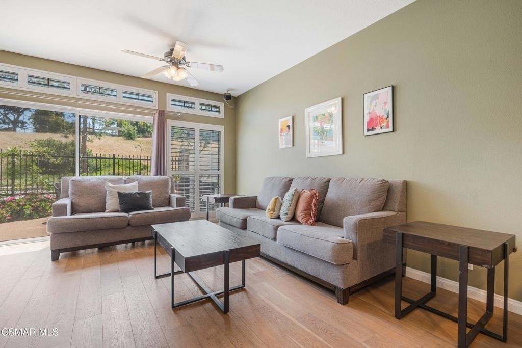 11529 Treeview Court - Photo 9