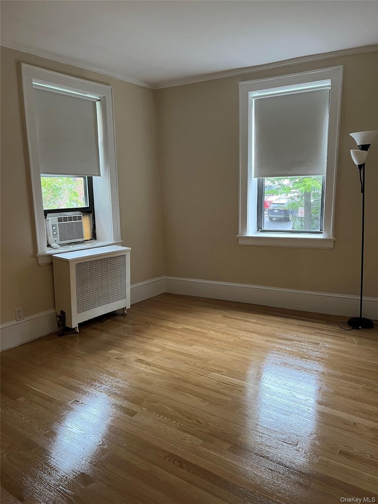 312 Main Street - Photo 3
