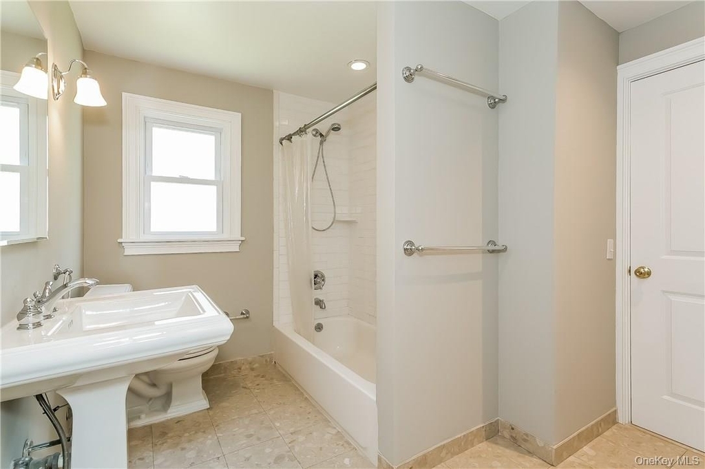 20 Walker Avenue - Photo 7