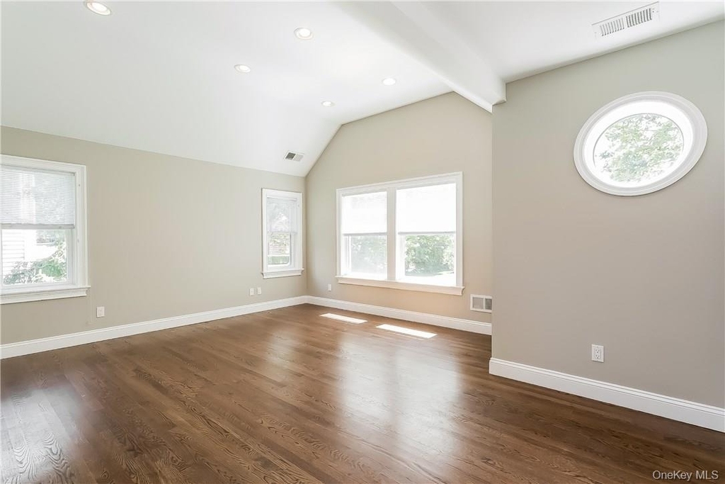 20 Walker Avenue - Photo 9