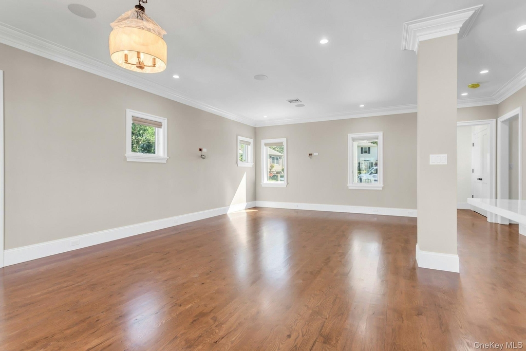 7 Bud Court - Photo 6