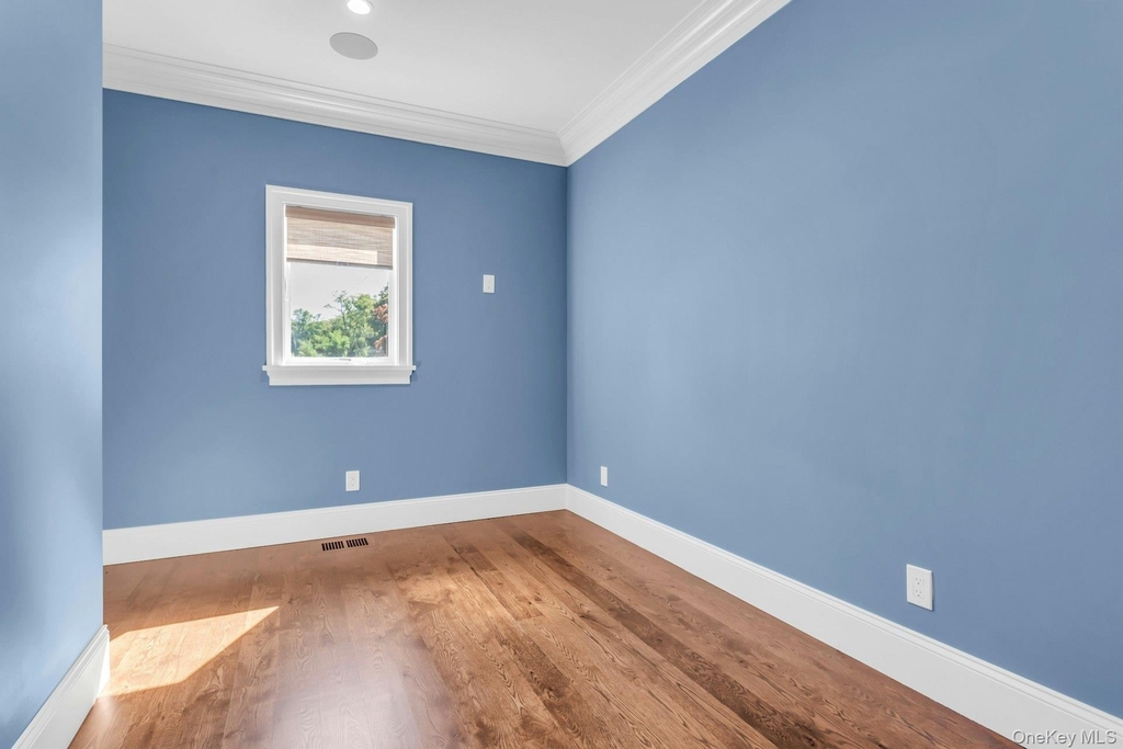 7 Bud Court - Photo 11