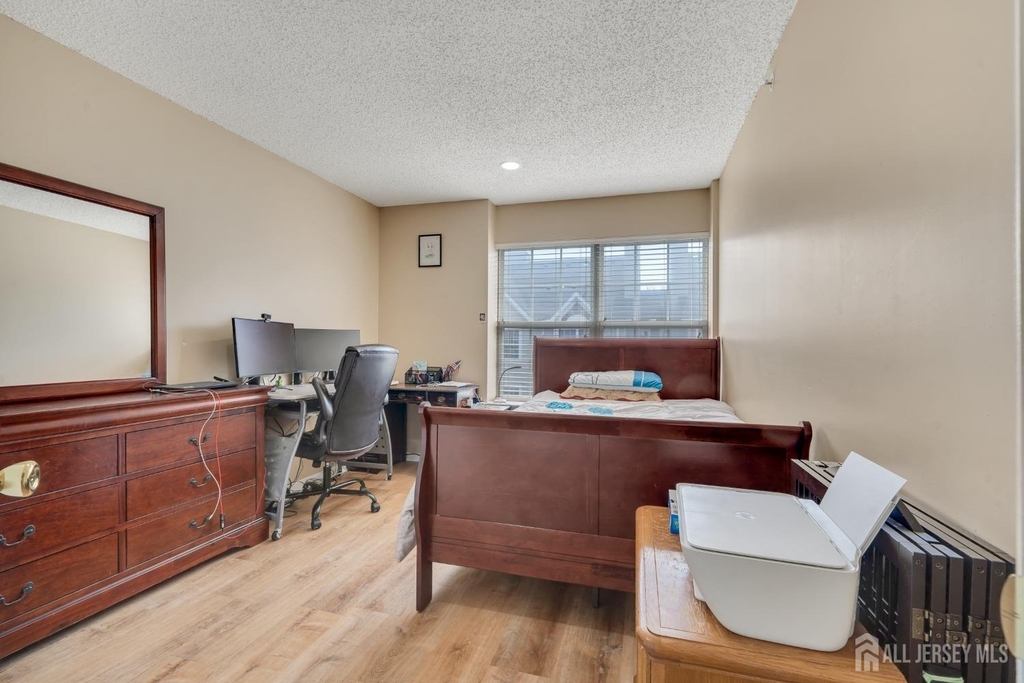 55 Guisborough Way - Photo 9