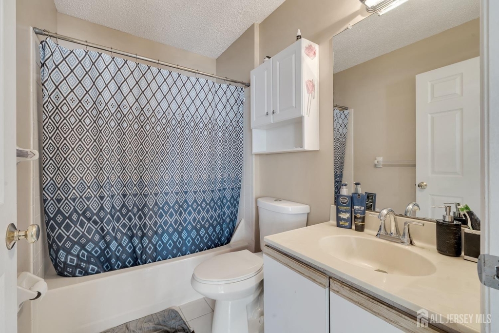 55 Guisborough Way - Photo 10