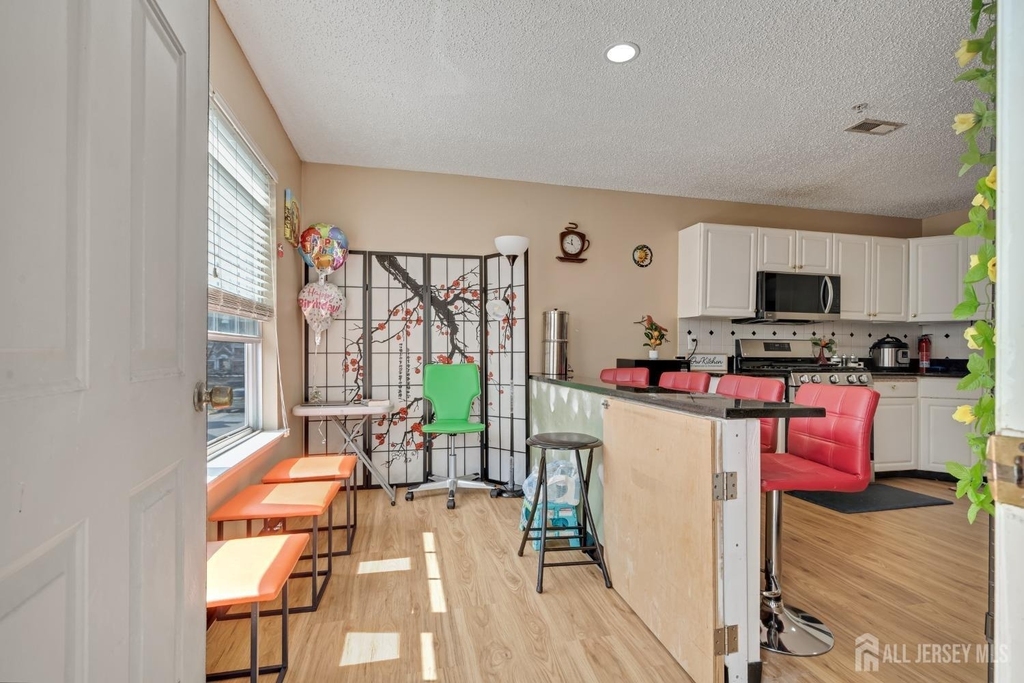55 Guisborough Way - Photo 11