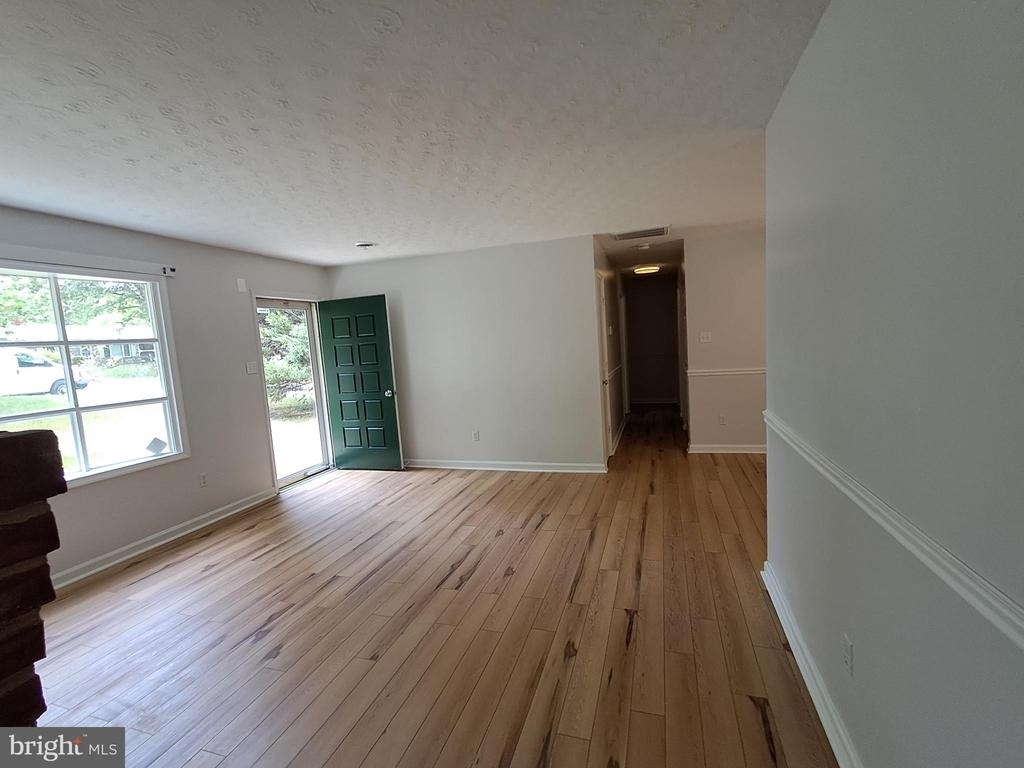 10 Hickory Ridge Drive - Photo 1