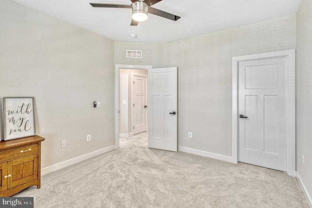 1669 Dunnington Place - Photo 11