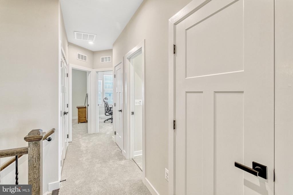 1669 Dunnington Place - Photo 18