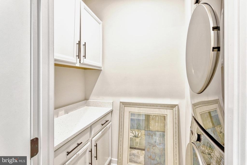 1669 Dunnington Place - Photo 27