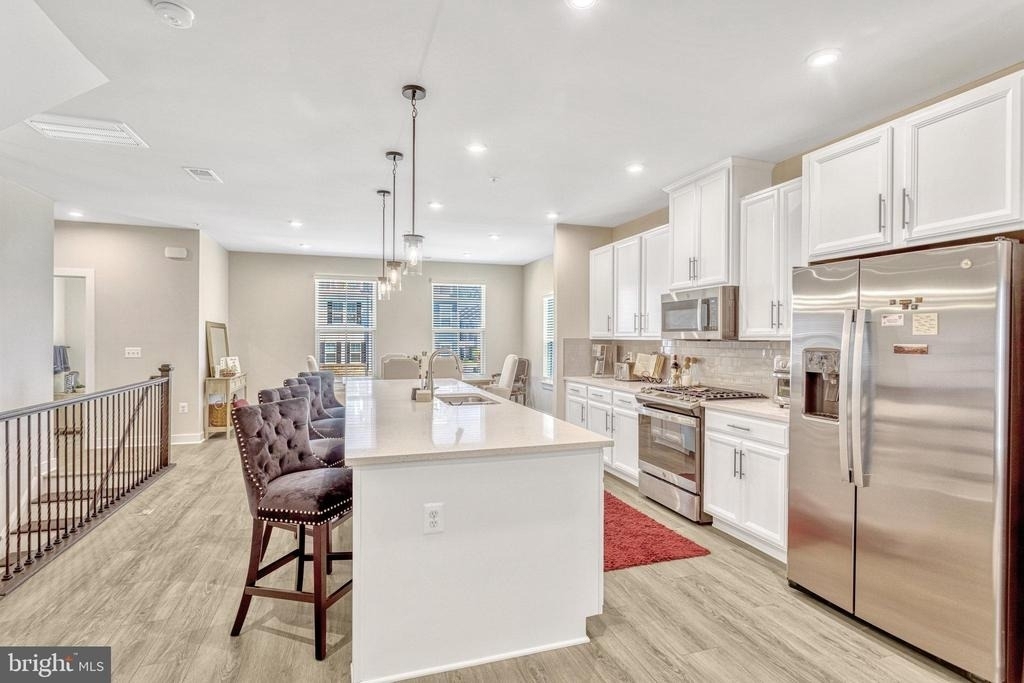1669 Dunnington Place - Photo 42