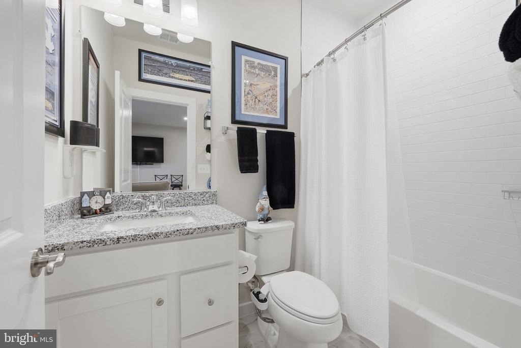 18359 Moss Garden Road - Photo 3