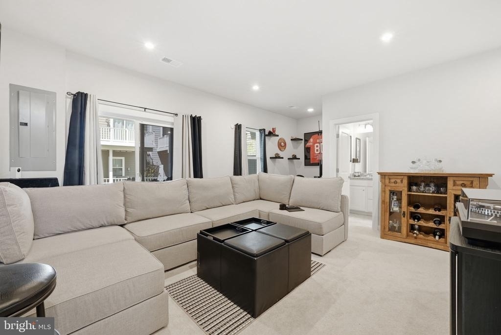 18359 Moss Garden Road - Photo 2