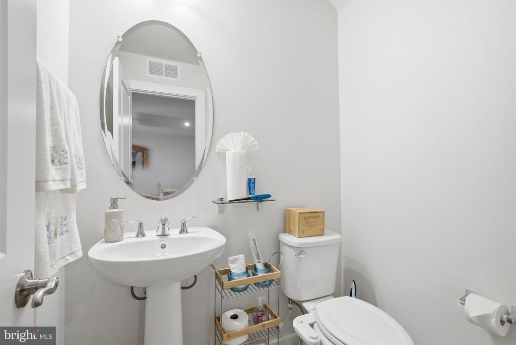 18359 Moss Garden Road - Photo 33