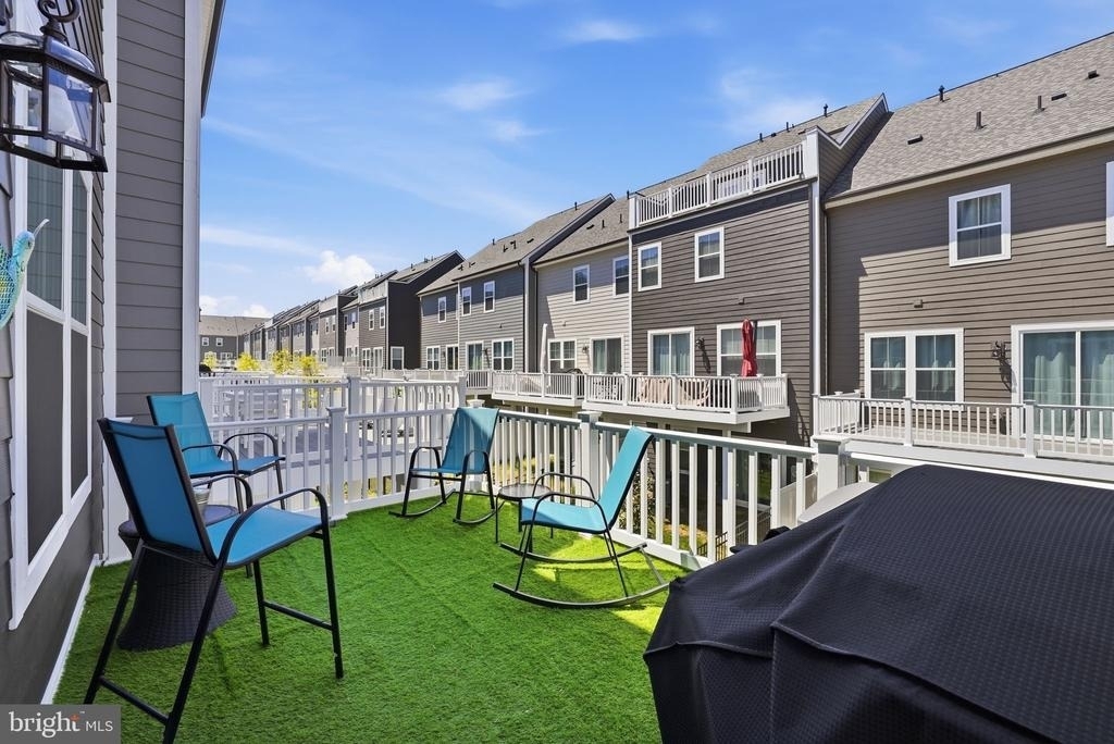 18359 Moss Garden Road - Photo 14