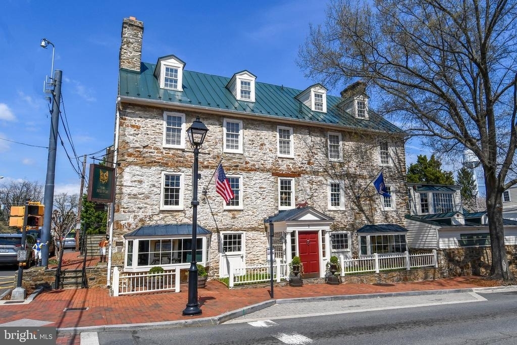 2 E Federal Street - Photo 3
