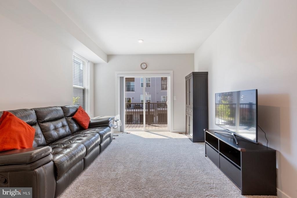 44504 Wolfhound Square - Photo 14