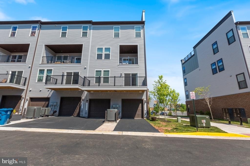 44504 Wolfhound Square - Photo 24