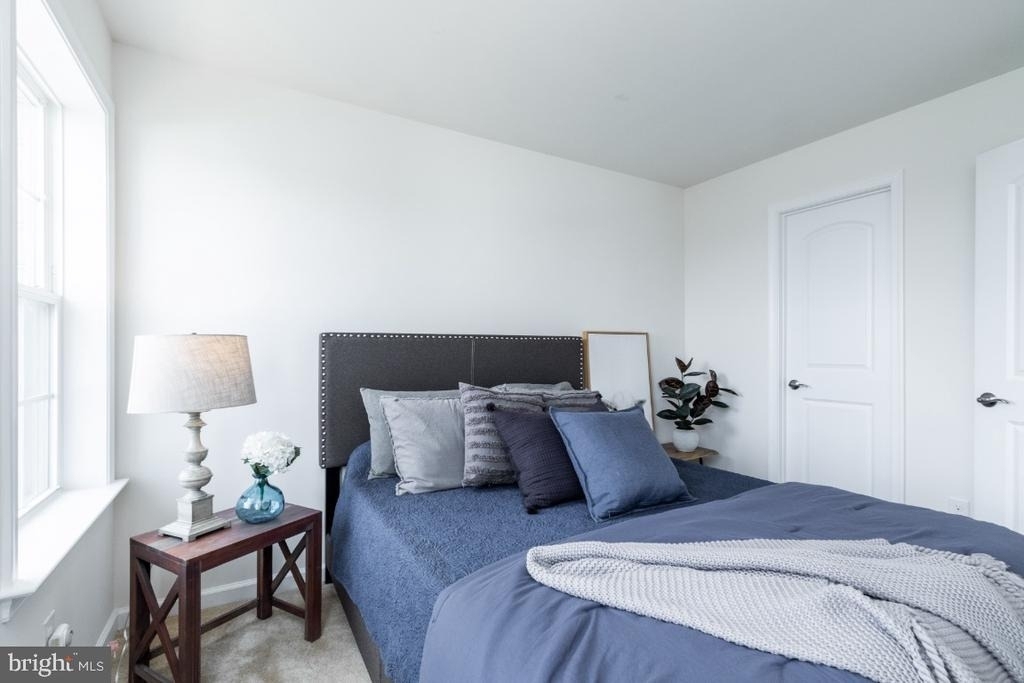 1329 Gilmore Street - Photo 27