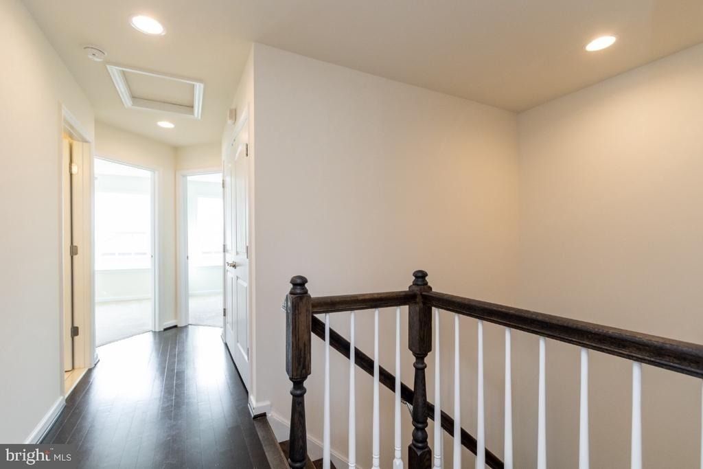 1329 Gilmore Street - Photo 22